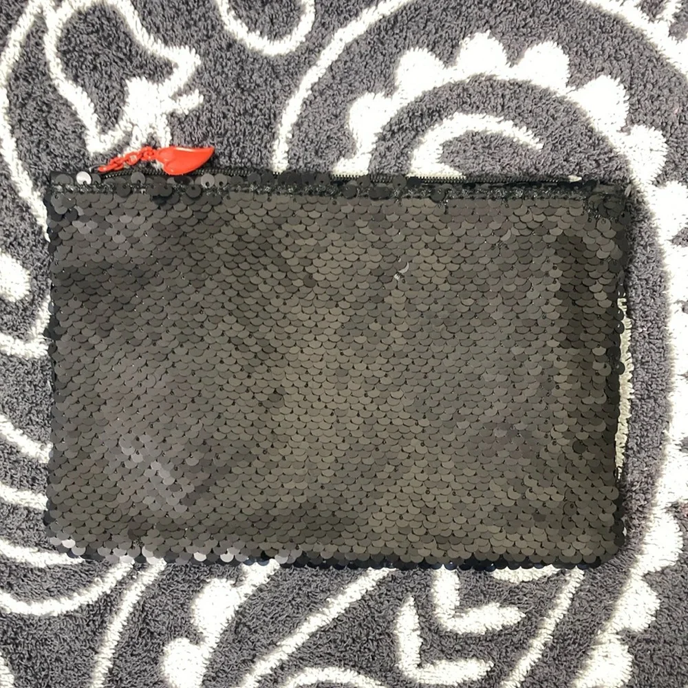 Betty Boop x IPSY Special Edition Black &‎ Red sequins cosmetic bag